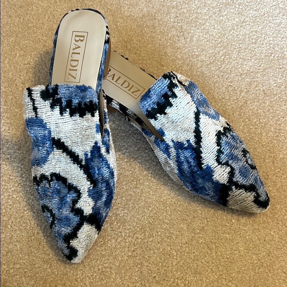 Baldiz Amelia Slide Blue Black Silk Ikat Shoes 37